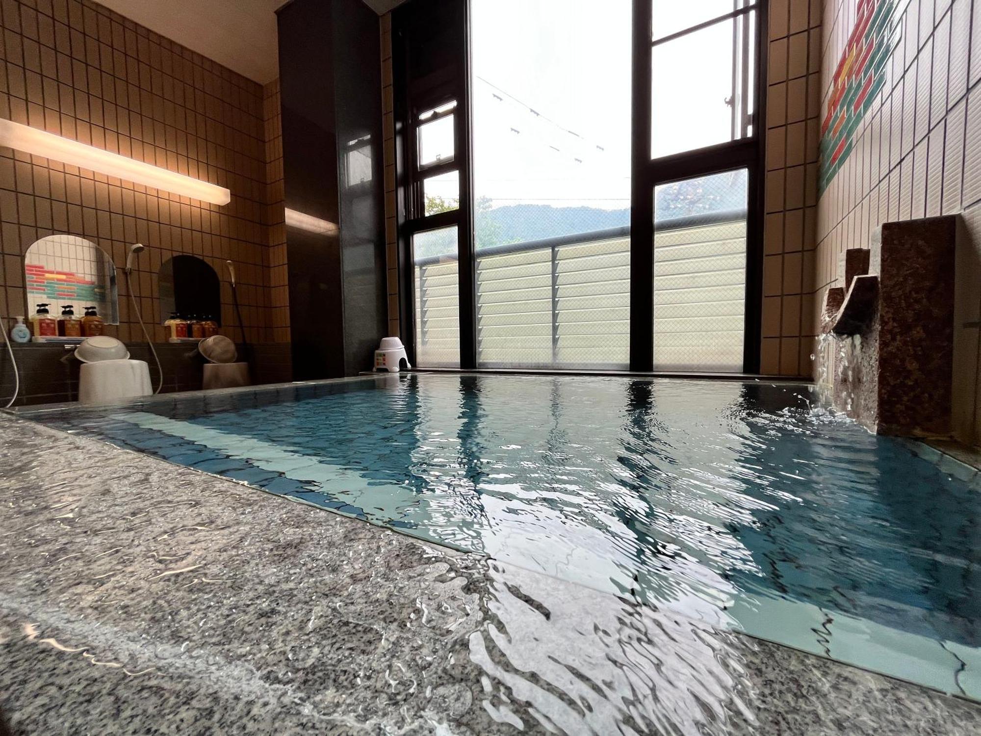 Gokayama Onsen Akaokan Nanto Екстер'єр фото