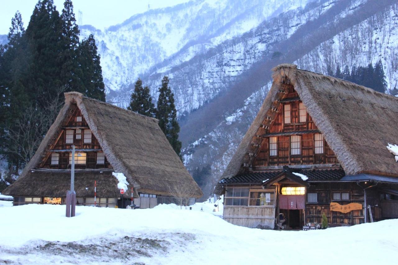 Gokayama Onsen Akaokan Nanto Екстер'єр фото