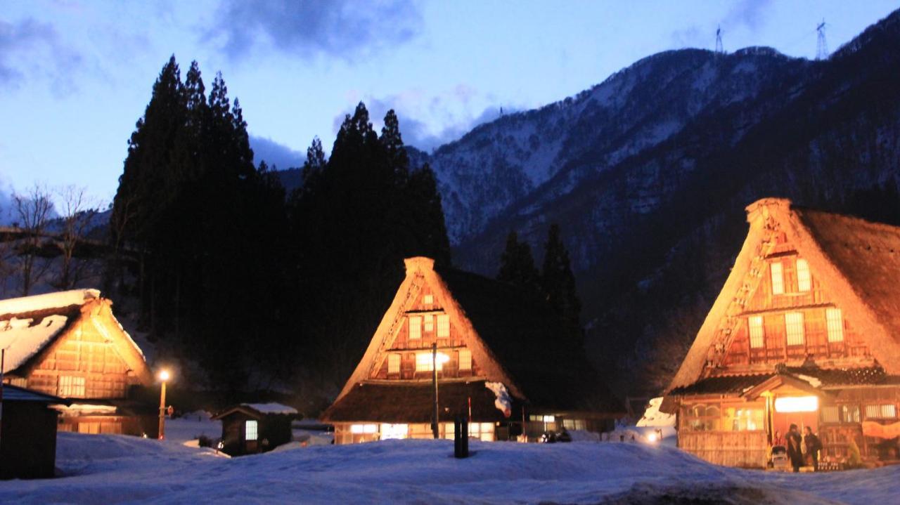 Gokayama Onsen Akaokan Nanto Екстер'єр фото