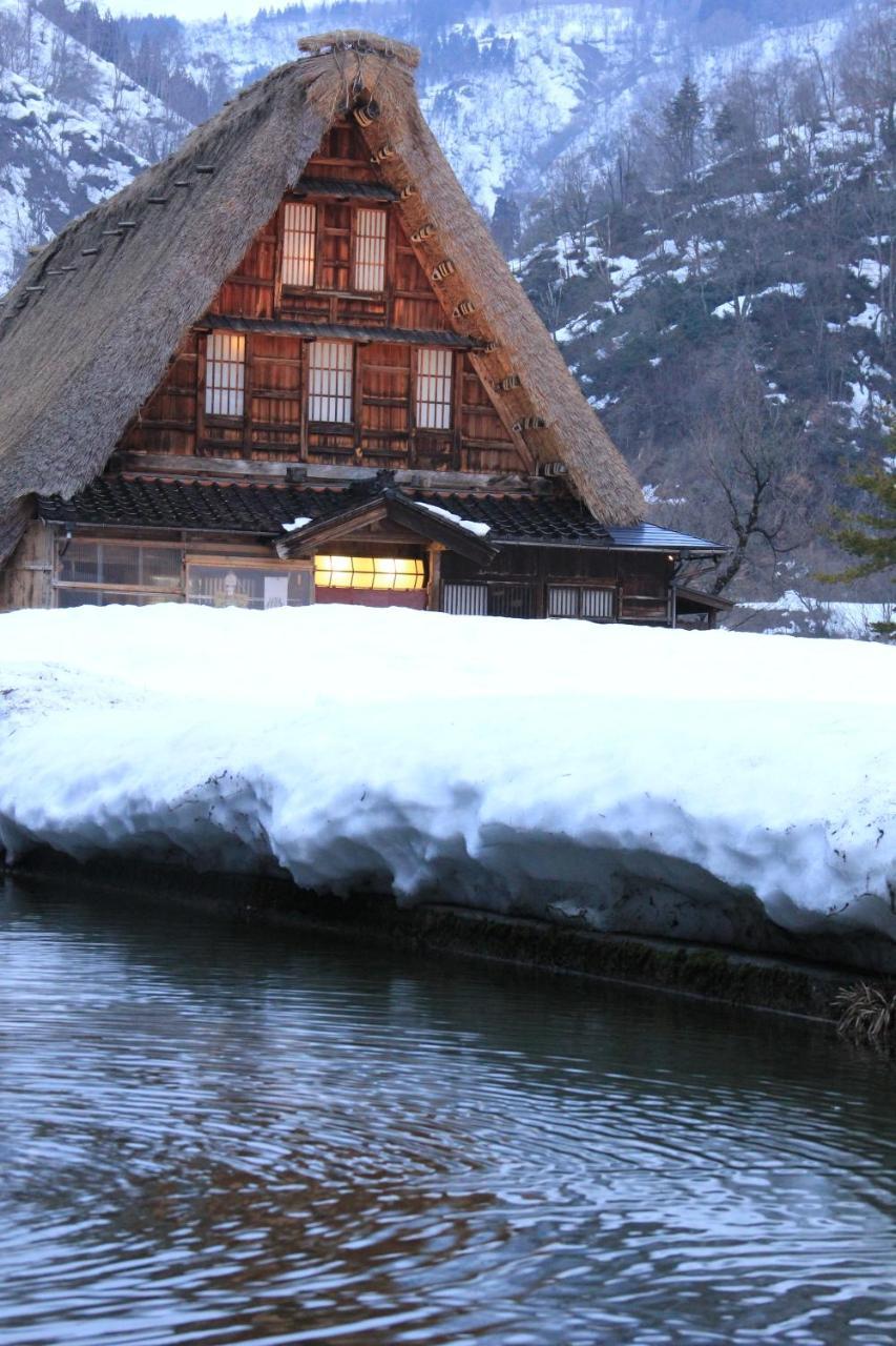 Gokayama Onsen Akaokan Nanto Екстер'єр фото
