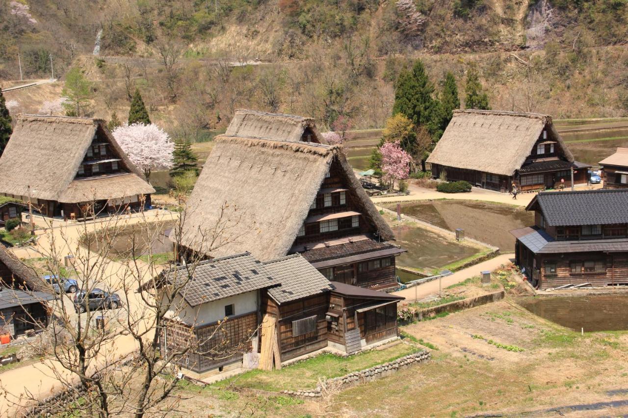 Gokayama Onsen Akaokan Nanto Екстер'єр фото
